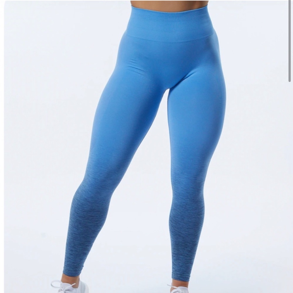 Alphabets ombre leggings